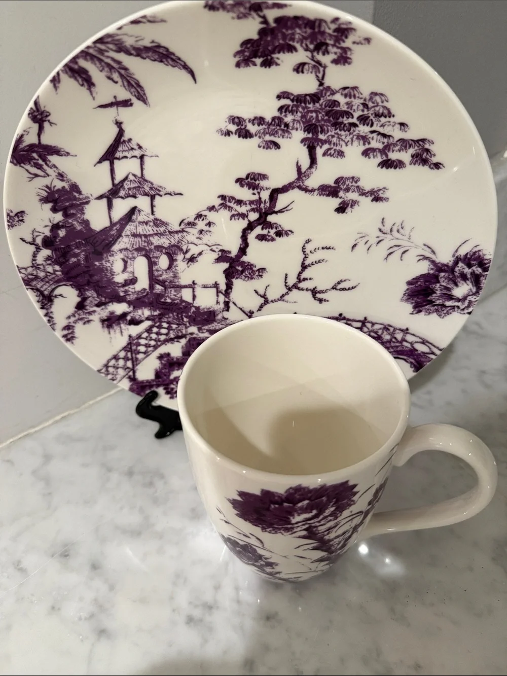 SCALAMANDRE by LENOX Toile Tale Amethyst 2 Accent Plates & Mug Pattern:  L TOTAM